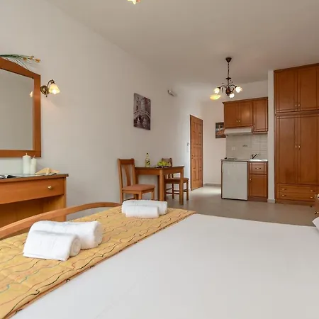 Dolphin Apartment Agia Anna (Naxos)